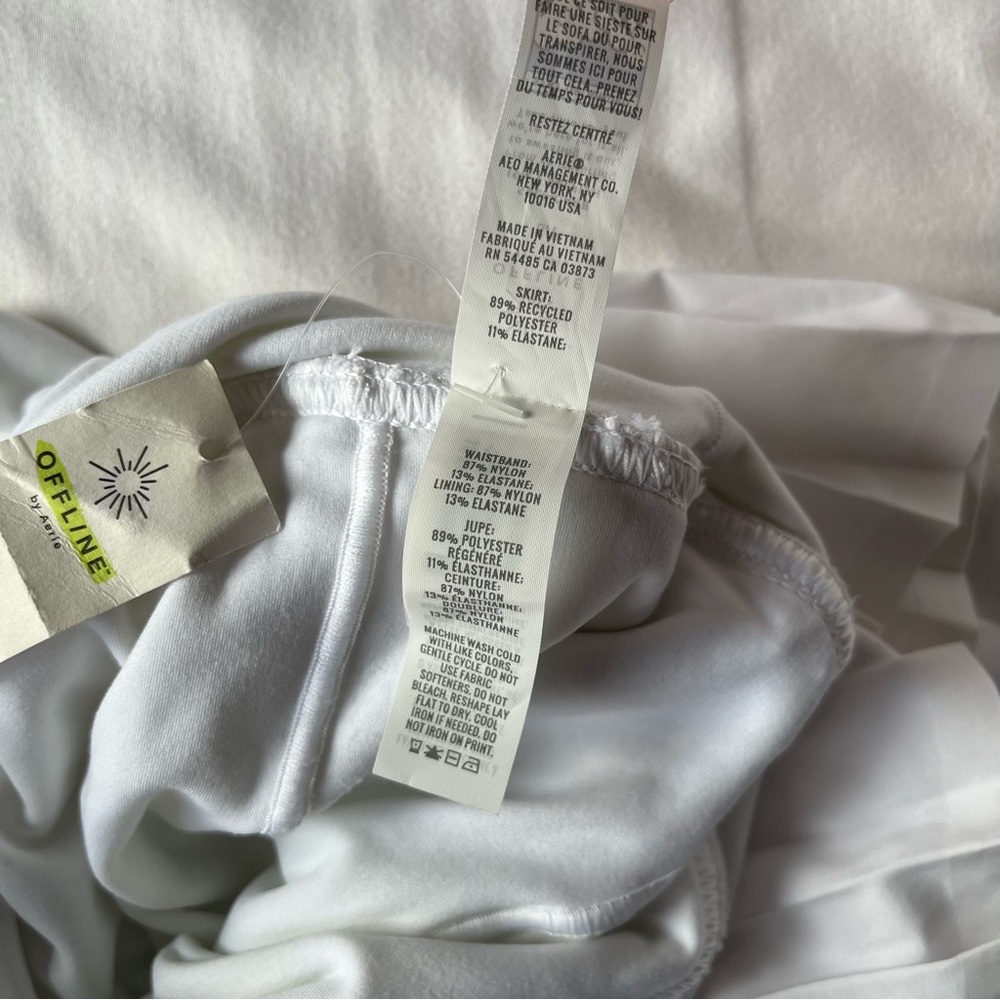 OFFLINE By Aerie Your Serve Pleated Skort in White - Picture 6 of 9